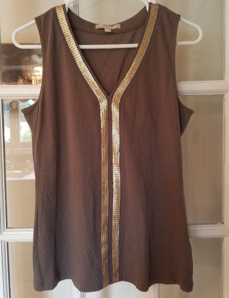 3/$10 Banana Republic tank NWOT